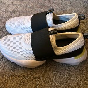 Sorel slip on sneakers